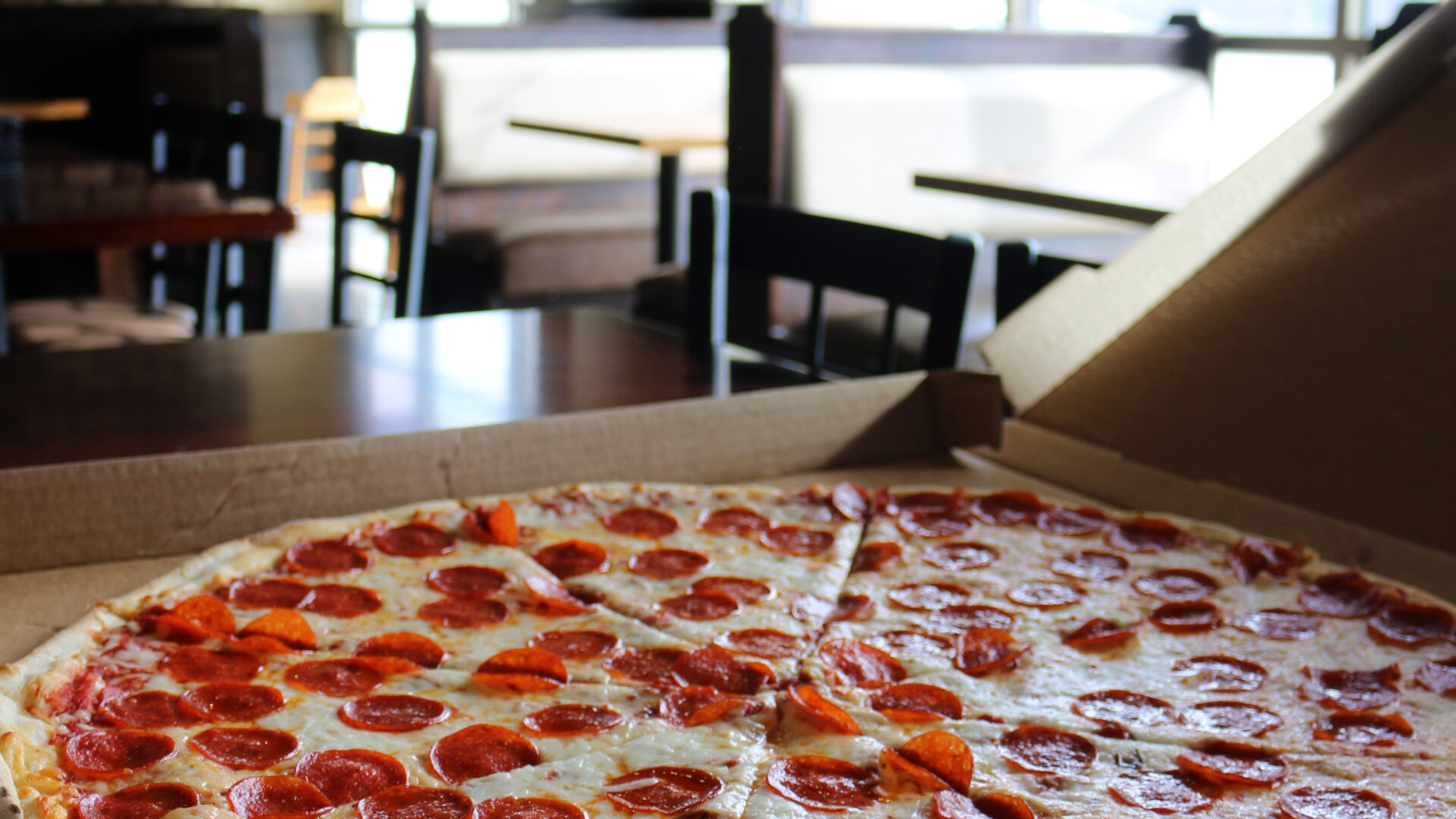 NY style pizza delivery
