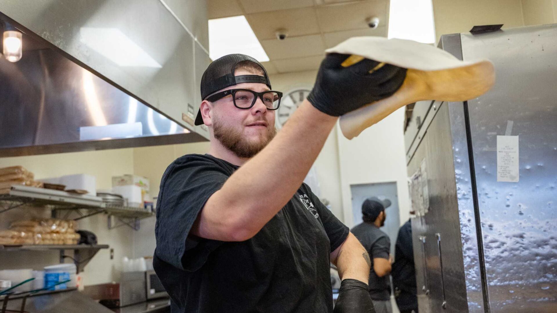 hand tossed pizza in Hickory