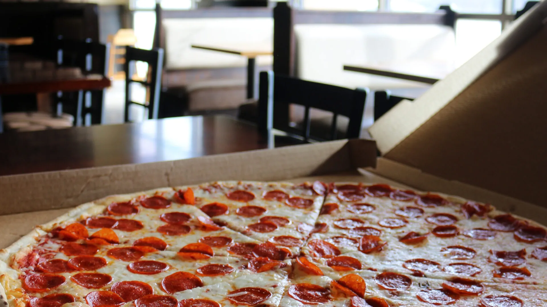 NY style pizza delivery